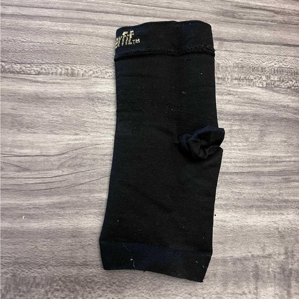 Copper fit adult small foot/ankle sleeve support
